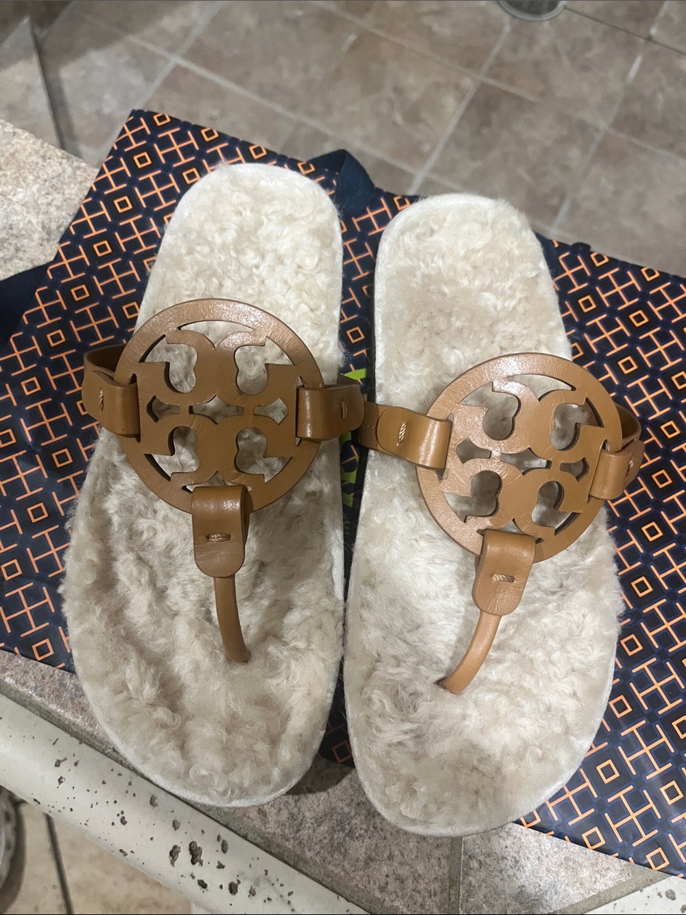 Tory Burch Chestnut Leather Logo Shearling Slide Sandals